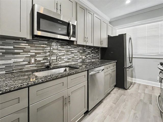 408 ARMADA ROAD S 2, Venice, FL 34285