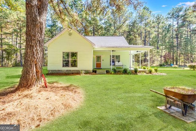 104 Bethel Village Road, Eastman, GA 31023