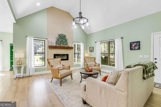 104 Bethel Village Road, Eastman, GA 31023