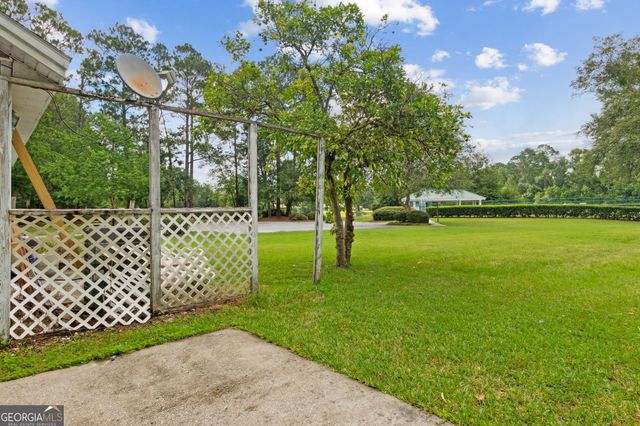 204 W Lakemont Drive, Kingsland, GA 31548