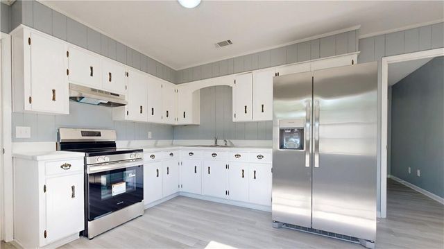 1301 Riverside Avenue, Waycross, GA 31501