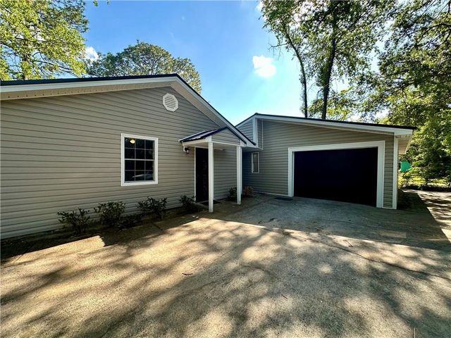 1301 Riverside Avenue, Waycross, GA 31501