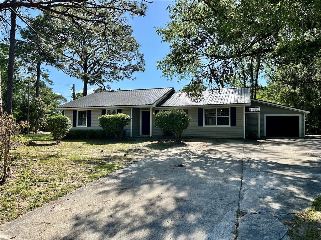 1301 Riverside Avenue, Waycross, GA 31501