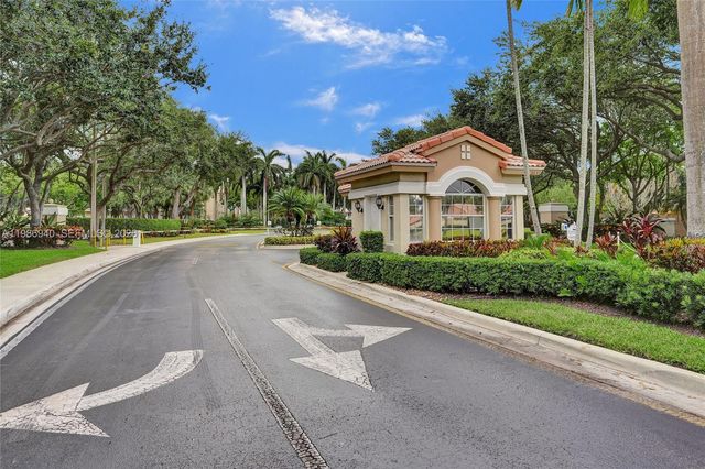 12547 Imperial Isle Drive 206, Boynton Beach, FL 33437