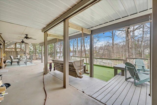 406 Anchor DR, Moneta, VA 24121