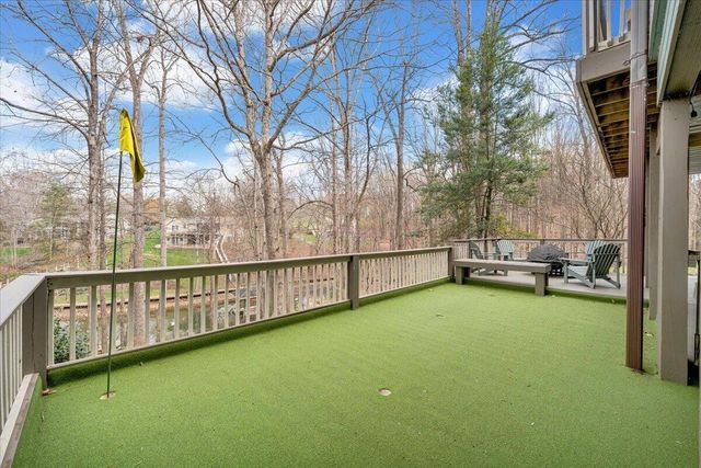 406 Anchor DR, Moneta, VA 24121