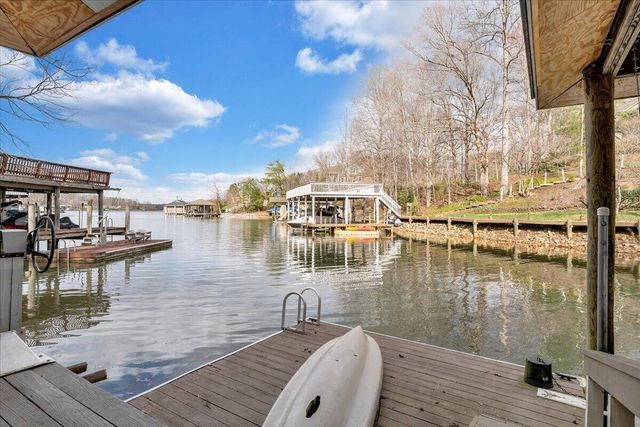 406 Anchor DR, Moneta, VA 24121