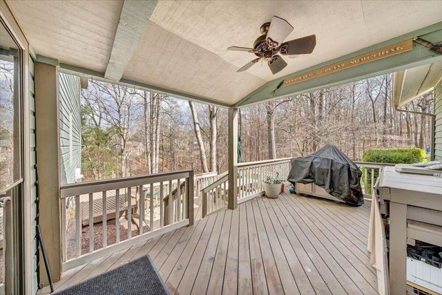 406 Anchor DR, Moneta, VA 24121