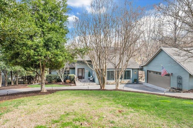 406 Anchor DR, Moneta, VA 24121