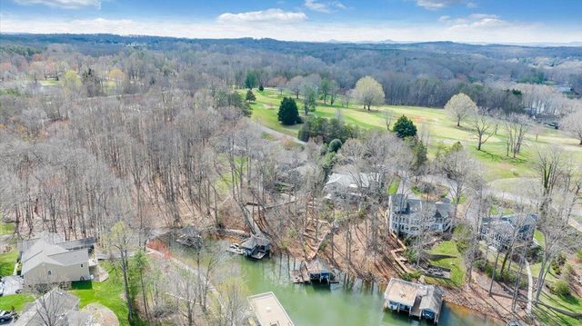 406 Anchor DR, Moneta, VA 24121