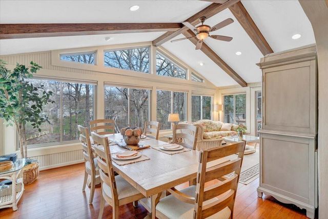 406 Anchor DR, Moneta, VA 24121