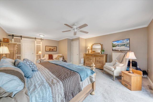 406 Anchor DR, Moneta, VA 24121