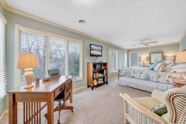 406 Anchor DR, Moneta, VA 24121