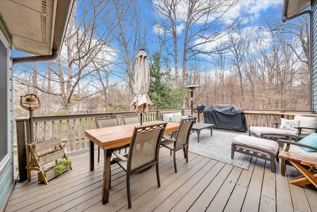 406 Anchor DR, Moneta, VA 24121