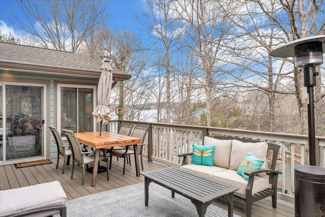 406 Anchor DR, Moneta, VA 24121