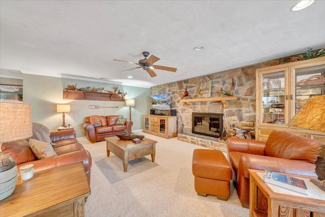 406 Anchor DR, Moneta, VA 24121