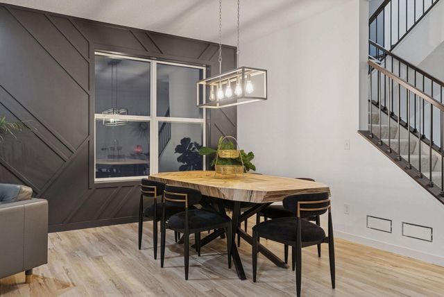 5028 Airlake Draw, Woodbury, MN 55129