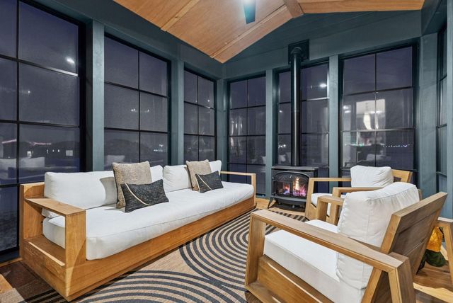 5028 Airlake Draw, Woodbury, MN 55129