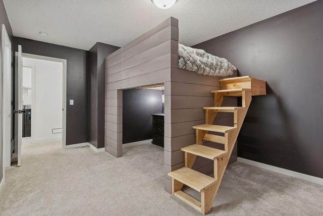 5028 Airlake Draw, Woodbury, MN 55129