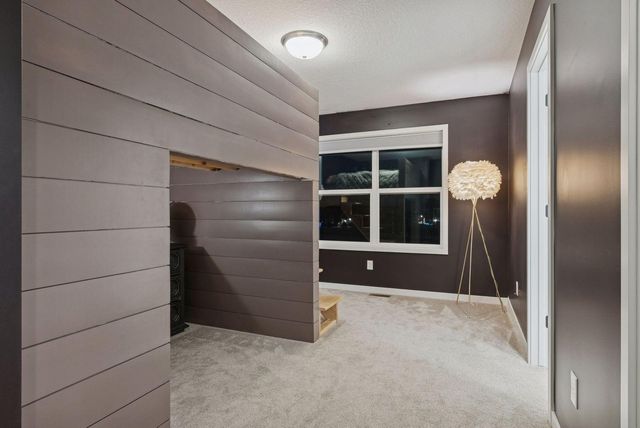 5028 Airlake Draw, Woodbury, MN 55129