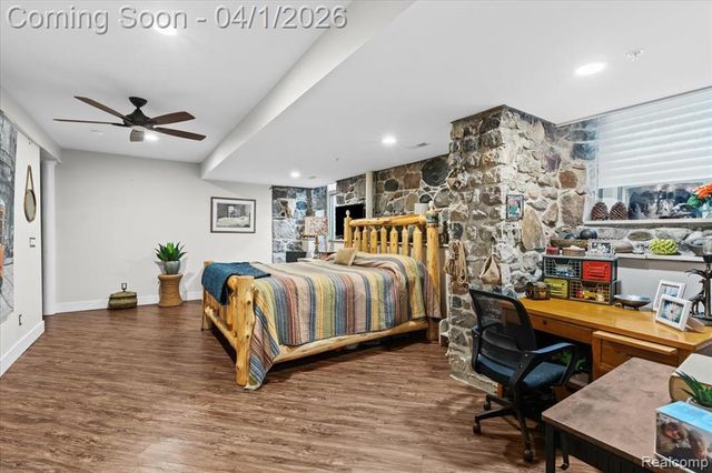 217 E Commerce Street, Milford, MI 48381