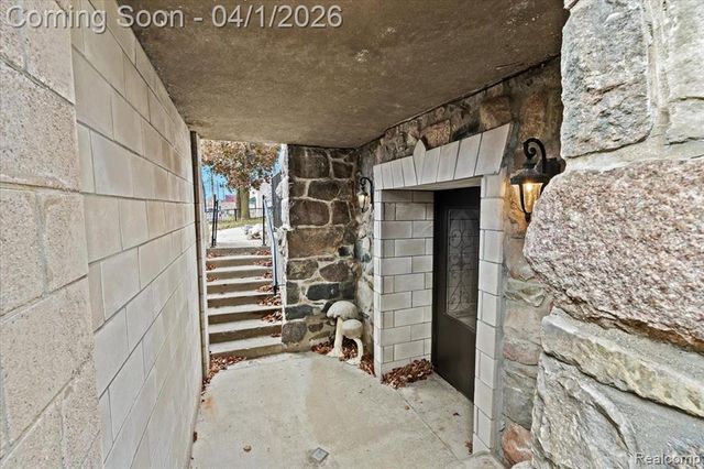 217 E Commerce Street, Milford, MI 48381