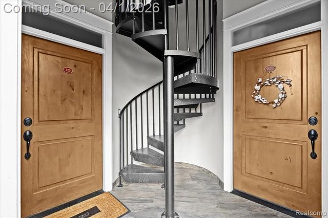 217 E Commerce Street, Milford, MI 48381