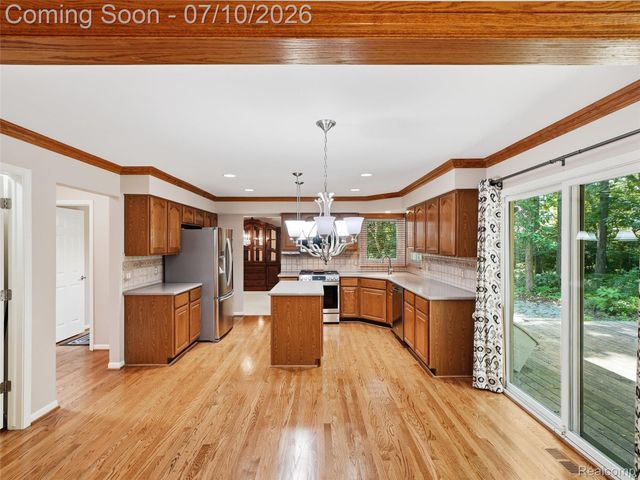 45698 Primrose Court, Plymouth Charter Township, MI 48170