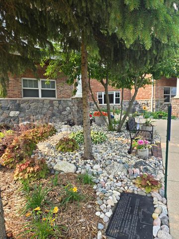 301 N Lake Street 104, Cadillac City, MI 49601