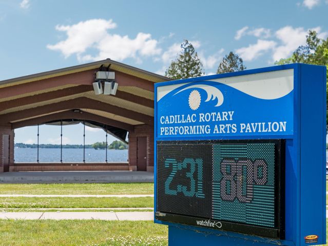 301 N Lake Street 104, Cadillac City, MI 49601