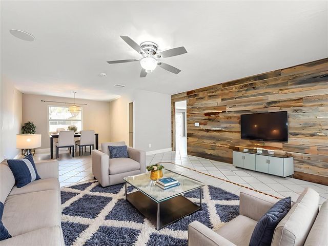 5177 CHESAPEAKE AVENUE, Orlando, FL 32808