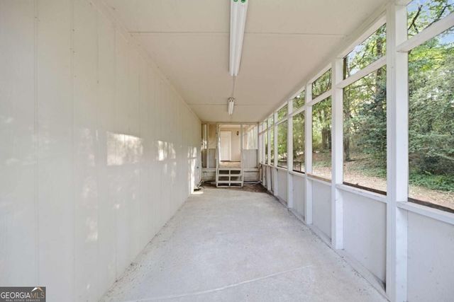 2883 Knollberry Lane, Decatur, GA 30034