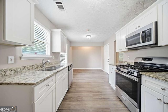 2883 Knollberry Lane, Decatur, GA 30034