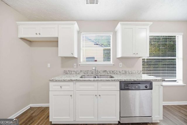 2883 Knollberry Lane, Decatur, GA 30034