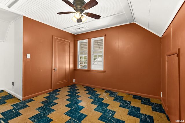 3123 N PARISH Avenue, Peoria, IL 61604
