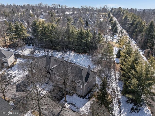 4 JUMPING BROOK PL, Annandale, NJ 08801