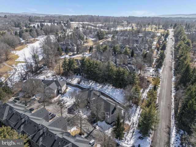 4 JUMPING BROOK PL, Annandale, NJ 08801