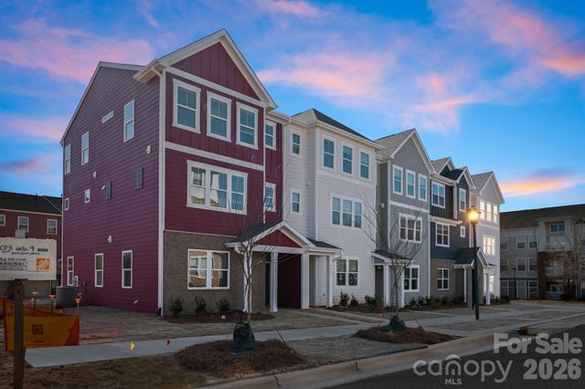 4047 Bass River Parkway, Charlotte, NC 28217