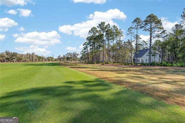 39 Oak Grove Court, Waverly, GA 31565