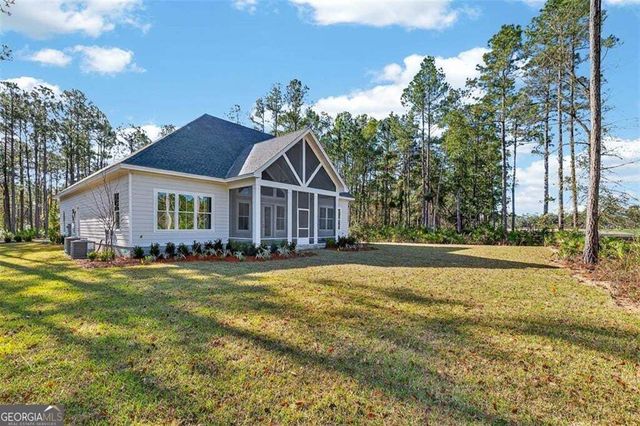 39 Oak Grove Court, Waverly, GA 31565