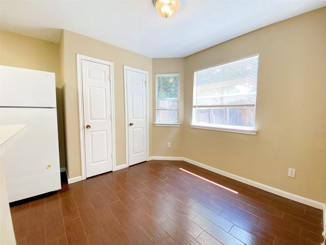 833 Sagewood TRL, San Marcos, TX 78666