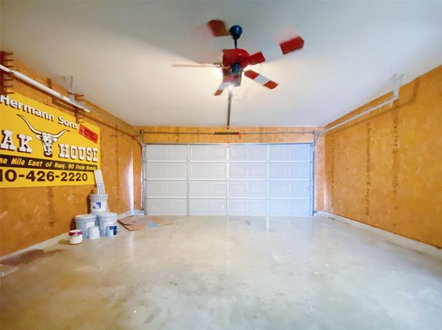 833 Sagewood TRL, San Marcos, TX 78666