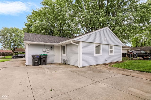 1022 Ashland Avenue, Whiteland, IN 46184