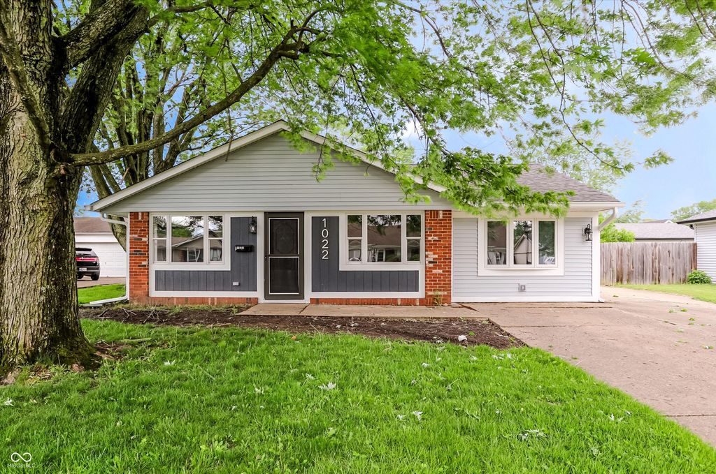 1022 Ashland Avenue, Whiteland, IN 46184