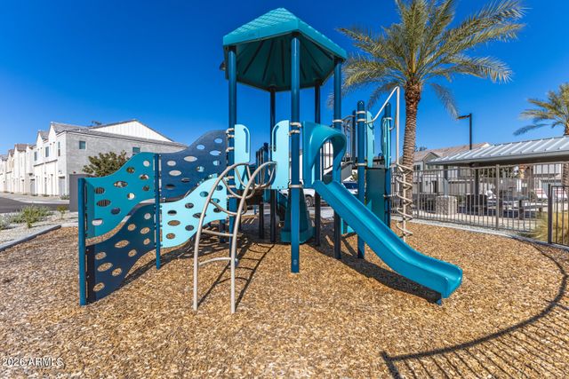 8262 N 22nd Drive, Phoenix, AZ 85021