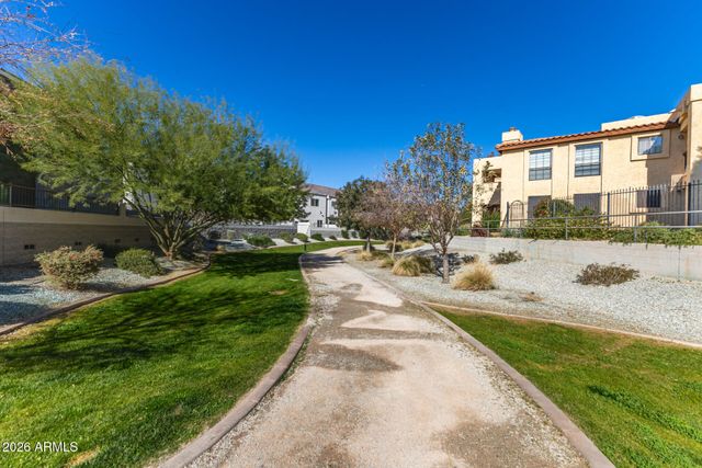 8262 N 22nd Drive, Phoenix, AZ 85021