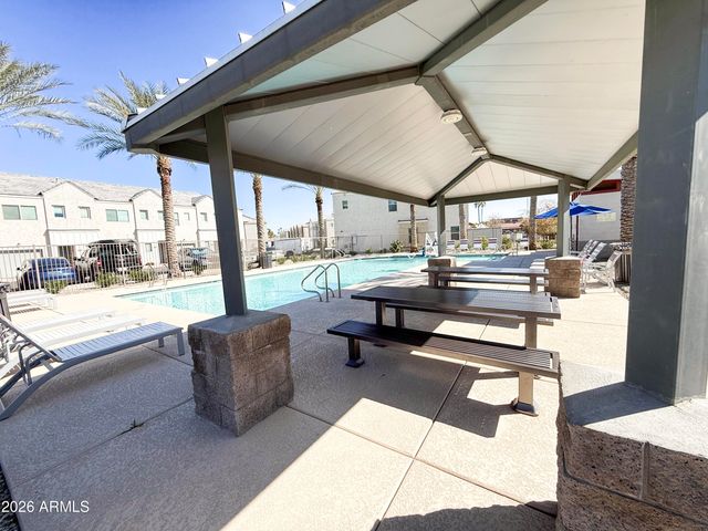 8262 N 22nd Drive, Phoenix, AZ 85021