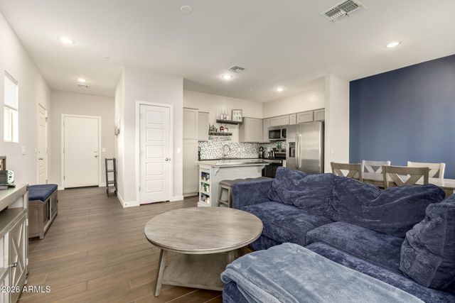 8262 N 22nd Drive, Phoenix, AZ 85021