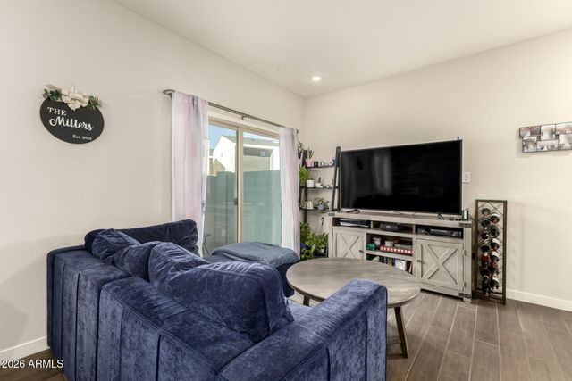 8262 N 22nd Drive, Phoenix, AZ 85021