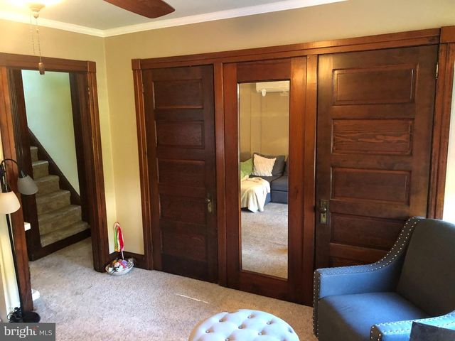 132 WALNUT ST, Mont Clare, PA 19453
